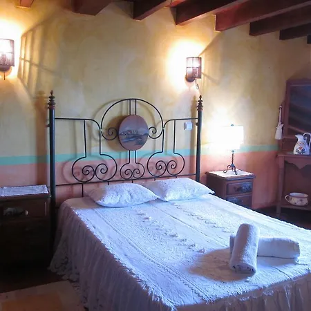 Golf & Surf House Homestay